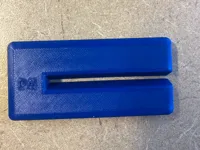 Presse-tube de dentifrice à glissière — photo 1