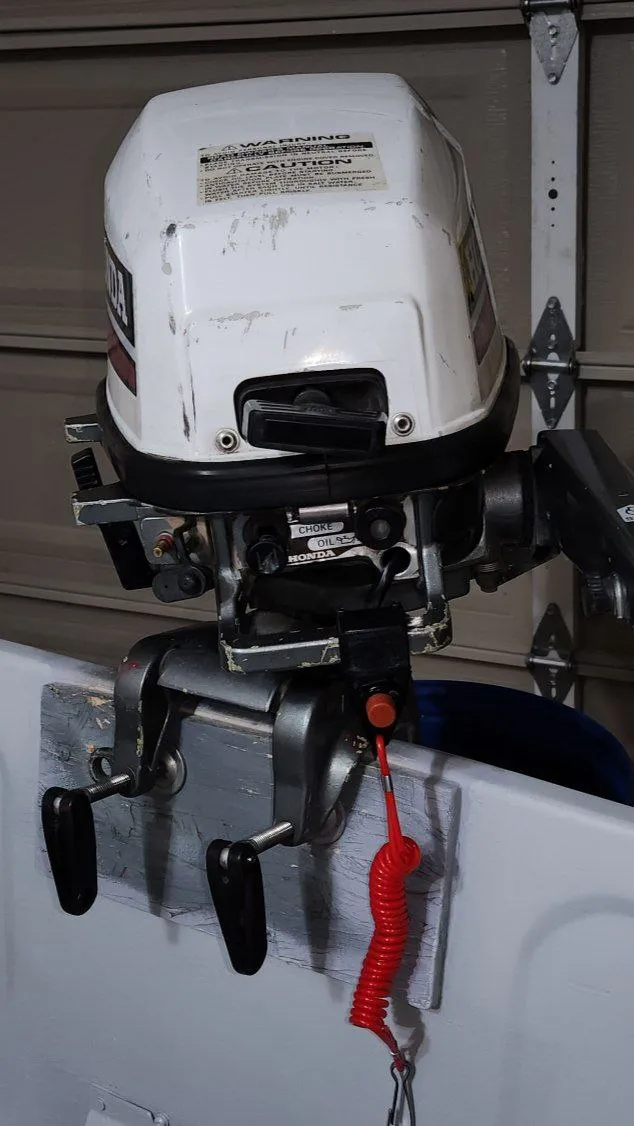 Honda older BF5 Emergency Shut Off switch Holder