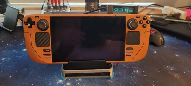 Steam Deck Stand addon for Anker 8 in 1 Dock