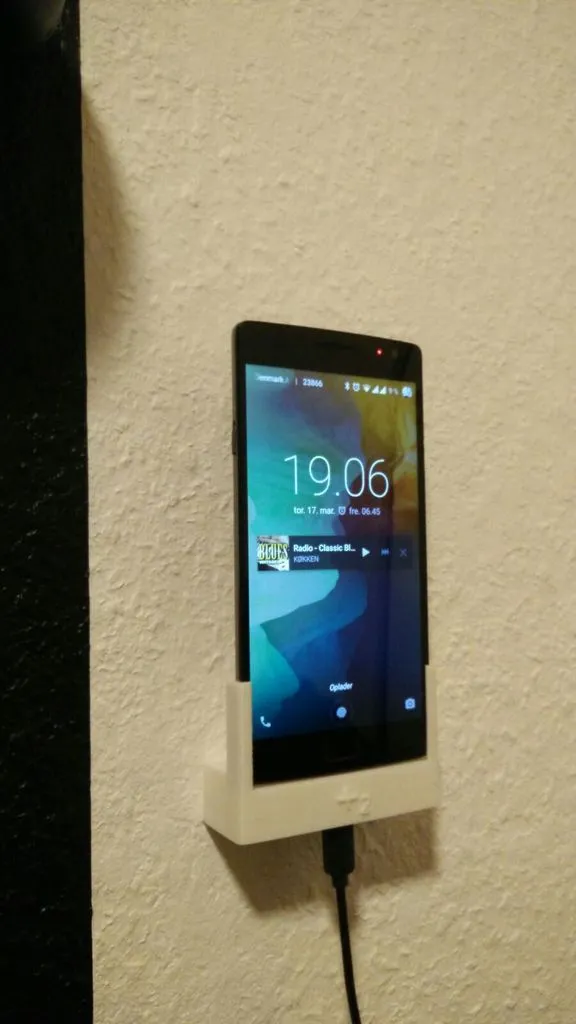 Oneplus two wall dock