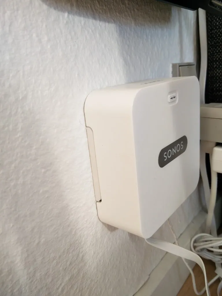 Sonos Bridge Wall Mount
