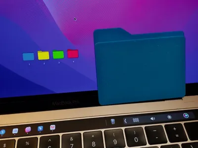 Mac folder access card holder with built-in clasp, compatible with Tesla key cards