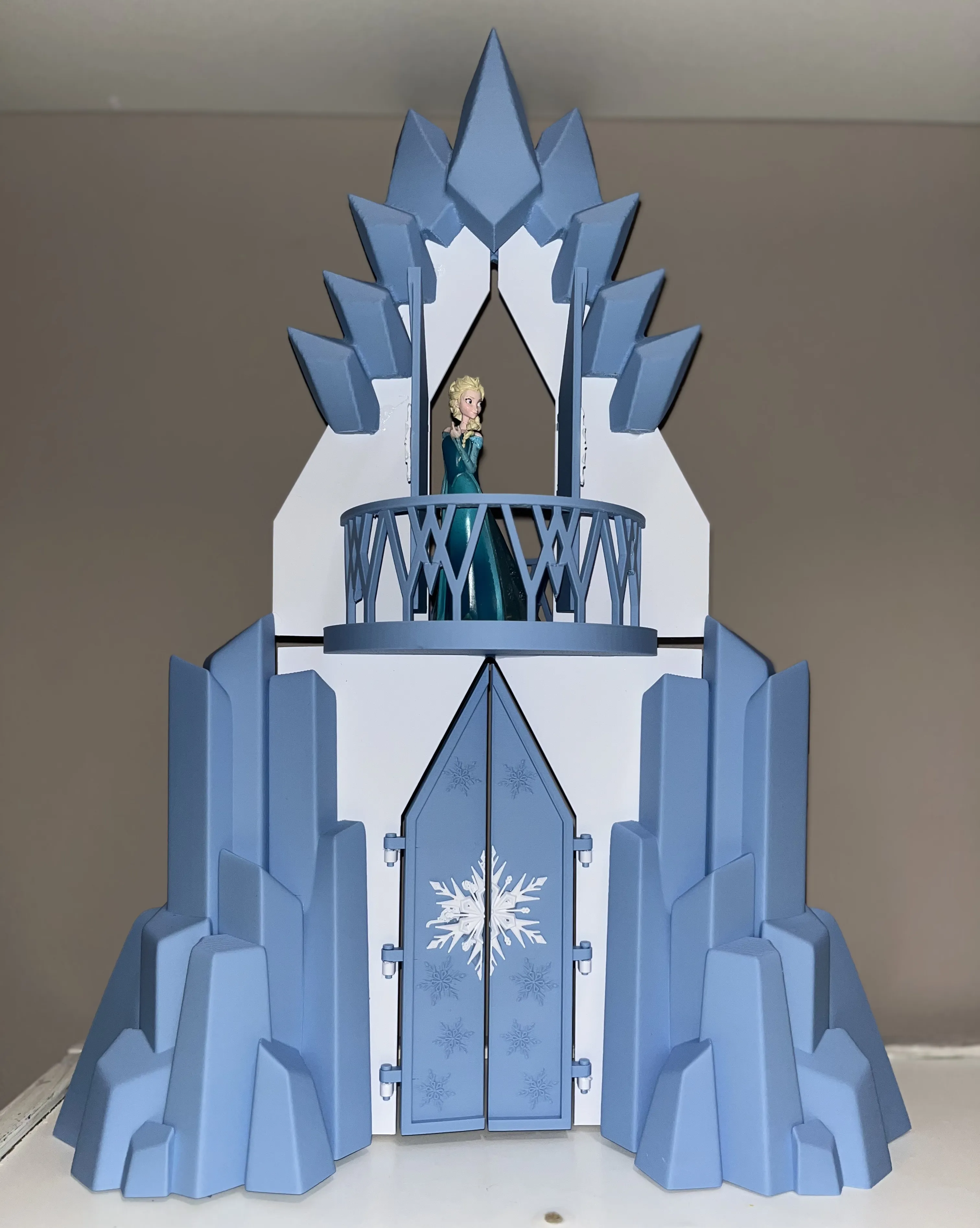 Principesse Disney Castello Elettronico Delle Principesse-Giocattoli Vari Castello  Di Ghiaccio Frozen, image size:3024x3787