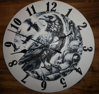 Raben Uhr
