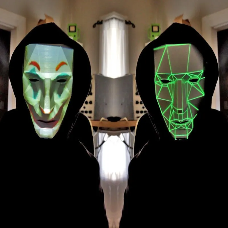 Face Changing Projection Mask - Become Anyone