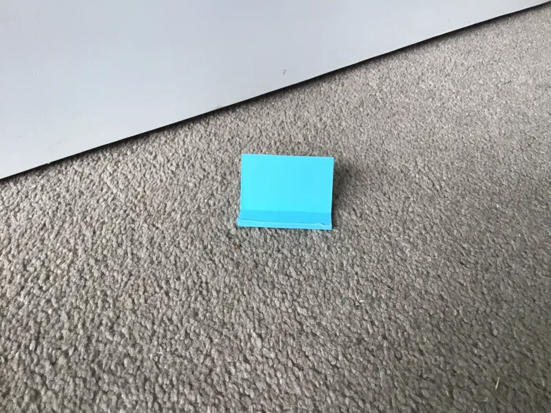 Landscape phone stand