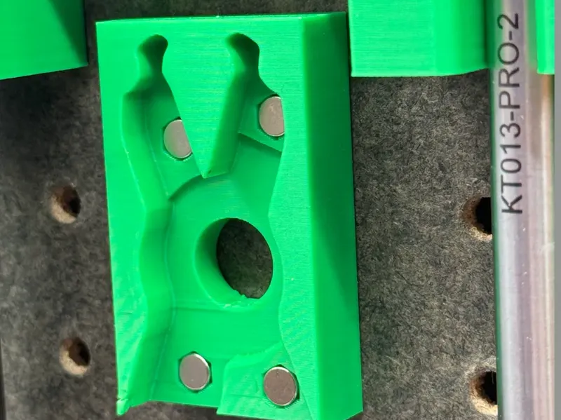 Pegboard Holder for Park Tool MLP-1.2