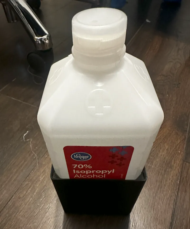 Gridfinity 32 oz Isopropyl alcohol  holder