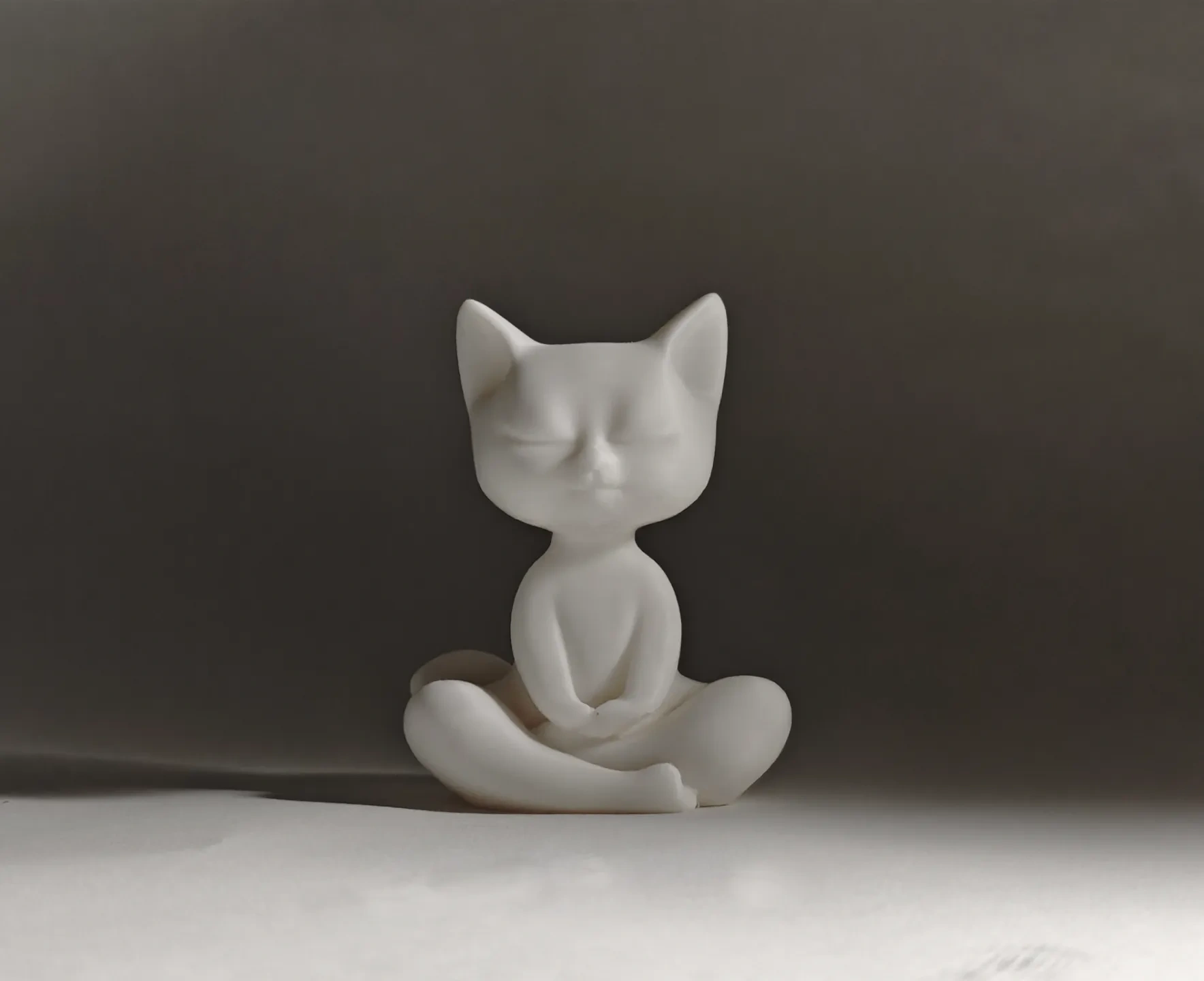 打坐的小猫 动物模型艺术品摆件