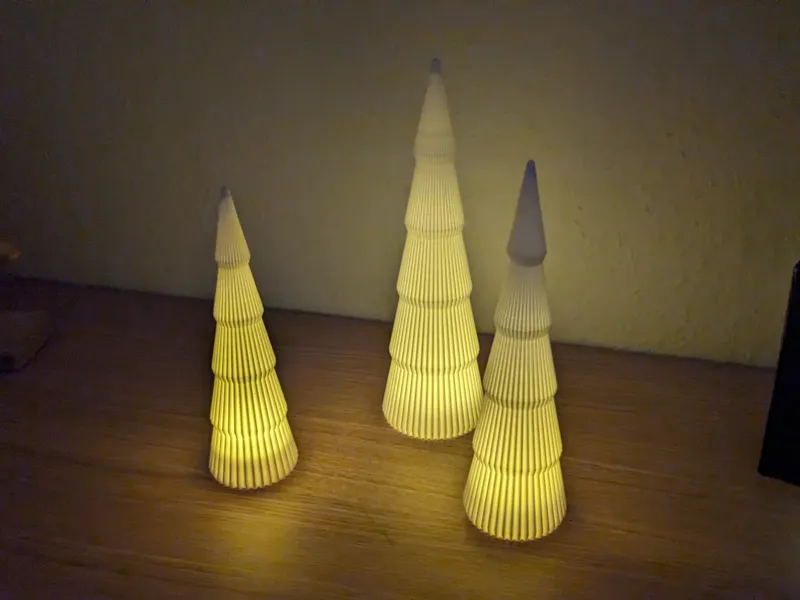Minimalist Christmas Trees Tea Light Version