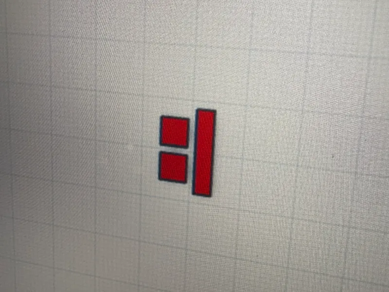 geometry dash cube 4 by TheUnoKing9 face