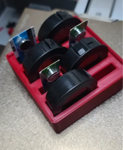 Round Hygrometer Holder w/ Gridfinity 2x2 Base