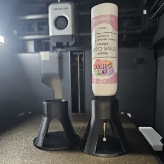 Craft glue stand
