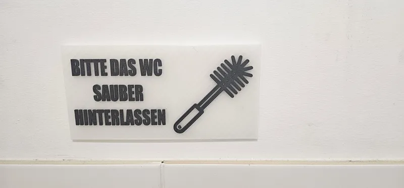 Keep Toilet Clean Sign DE/EN
