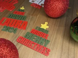 customizeable ornament