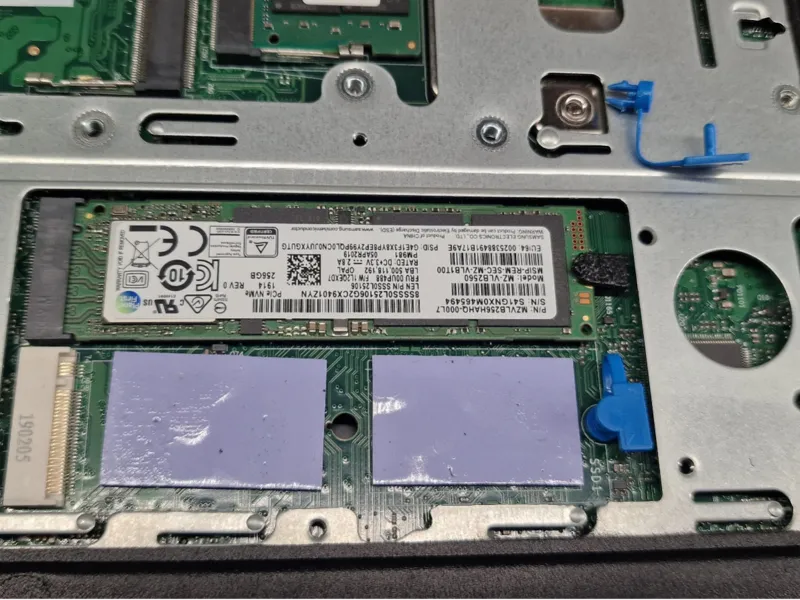 Lenovo  M720q M920q M.2 SSD Retention Clip