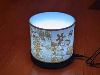 Simple cylindrical lithophane holder