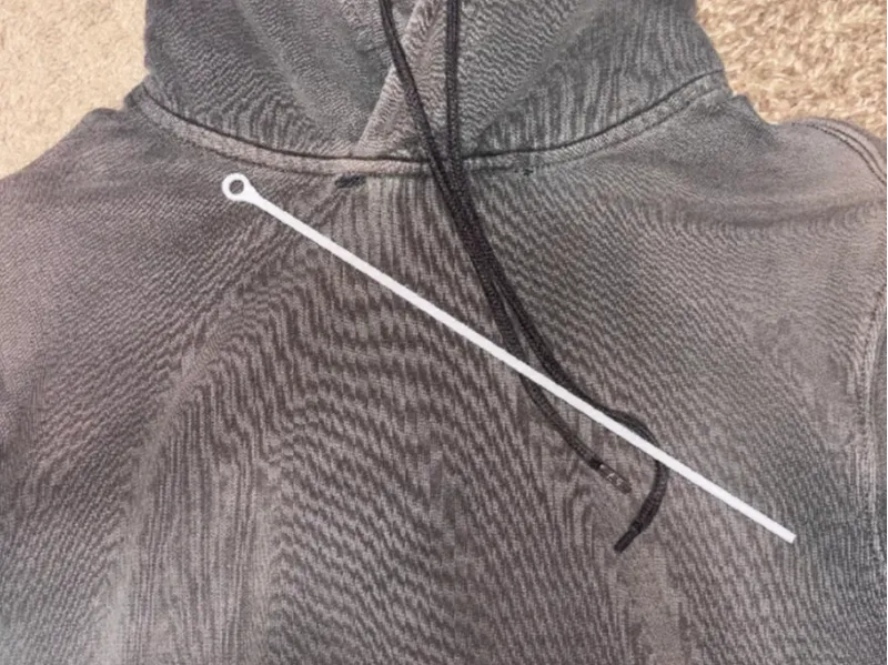 Hoodie String Puller