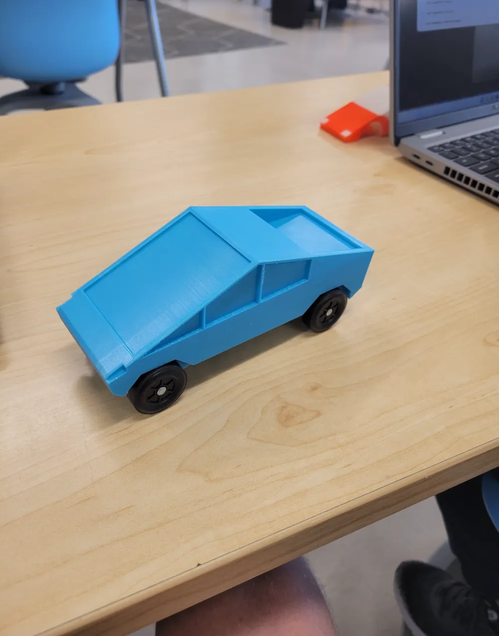 Pinewood Derby Tesla Cybertruck - Free 3D Print Model - MakerWorld, image size:1000x1276