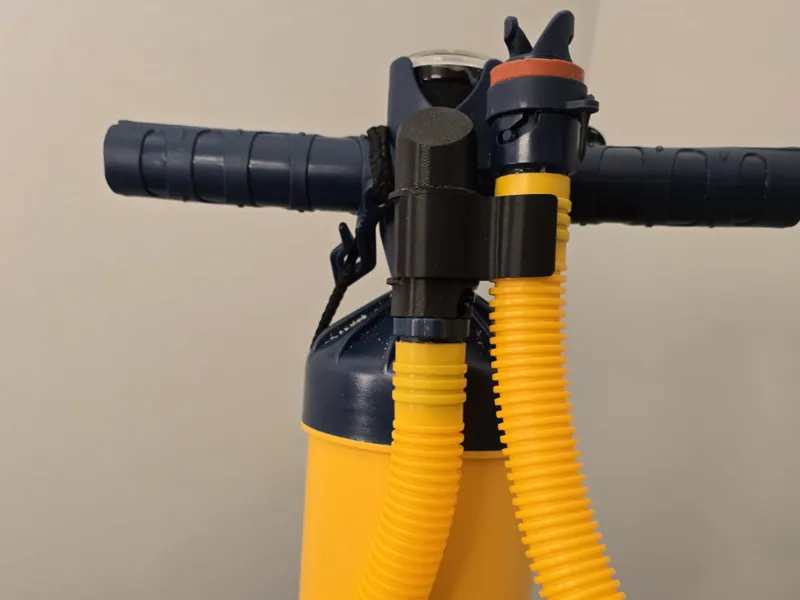Kitepump 90 degree bend/corner & Hose Holder