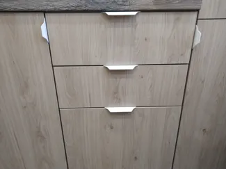 No drill door and drawer handles for 18mm panels