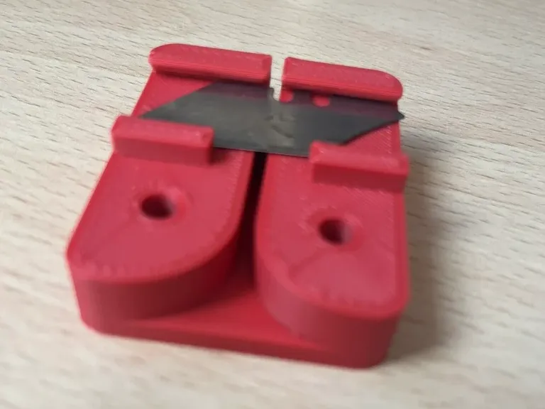 Pet Bottle cutter