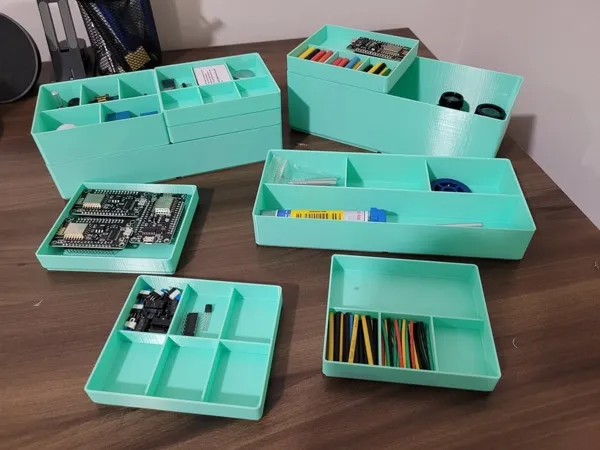 Bacs modulaires empilables