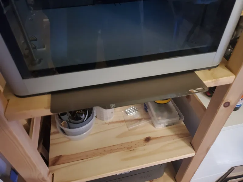 Single build plate storage under stock X1/P1