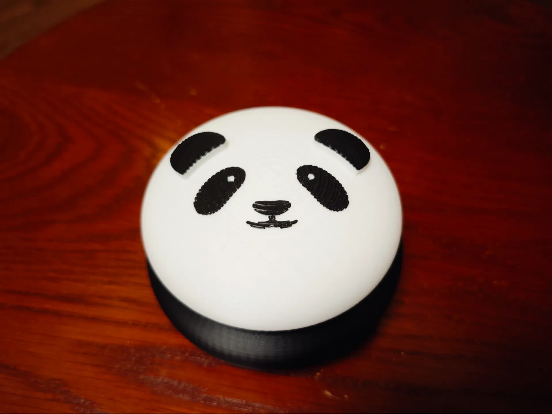熊猫罐子