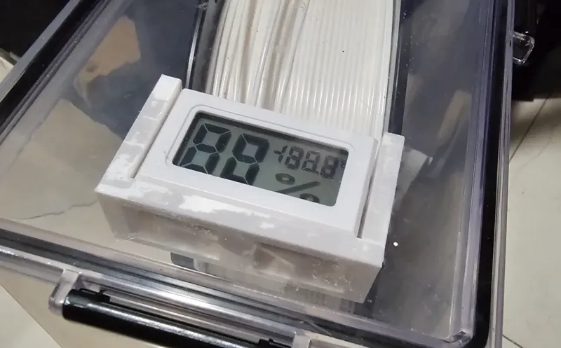 干燥箱湿度计支架，胶水连接