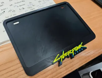 带赛博朋克logo的摩托车牌照框