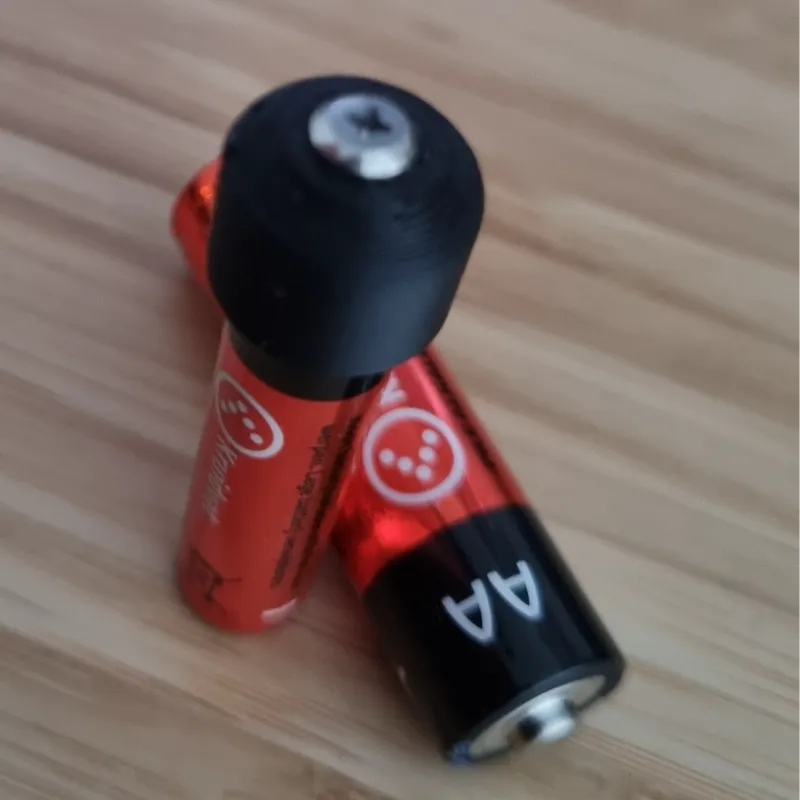simple AA to AAA converter  only 1,5gr