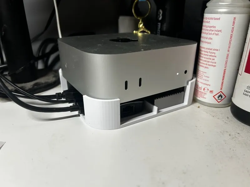 Mac Mini M4 Stand + additional drive