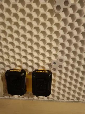HSW: DeWalt 12v x2 battery wall holder for HSW.