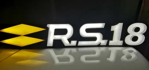 lampe renault RS 18