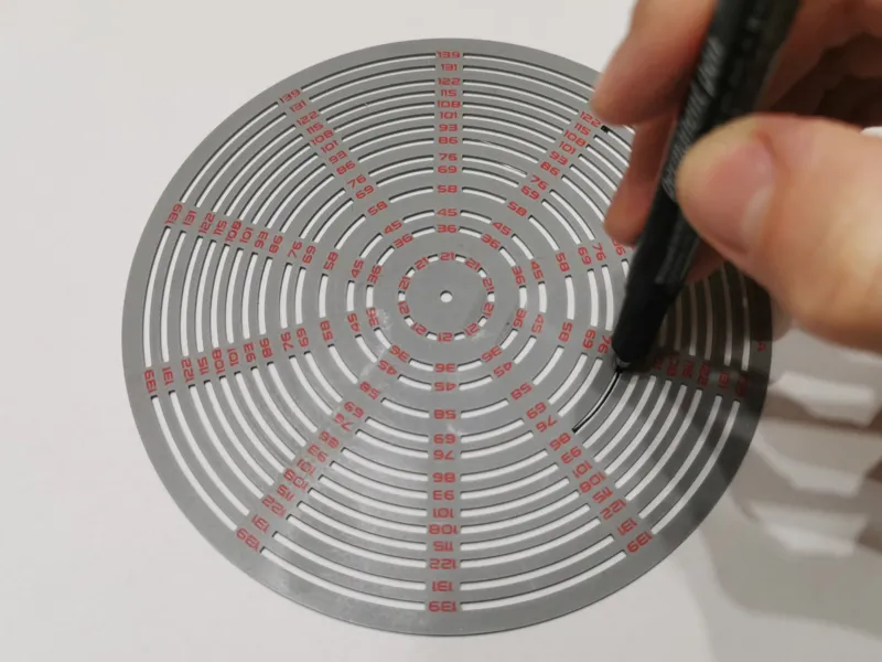 Template for marking diameters before drilling