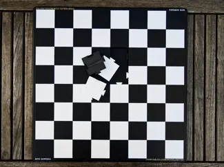 Chess Board Hidden Puzzle (45mm cell size)