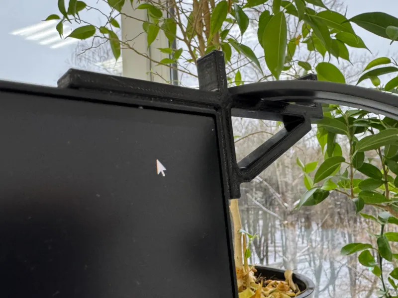 Headphone mount (hook bracket) to the monitor