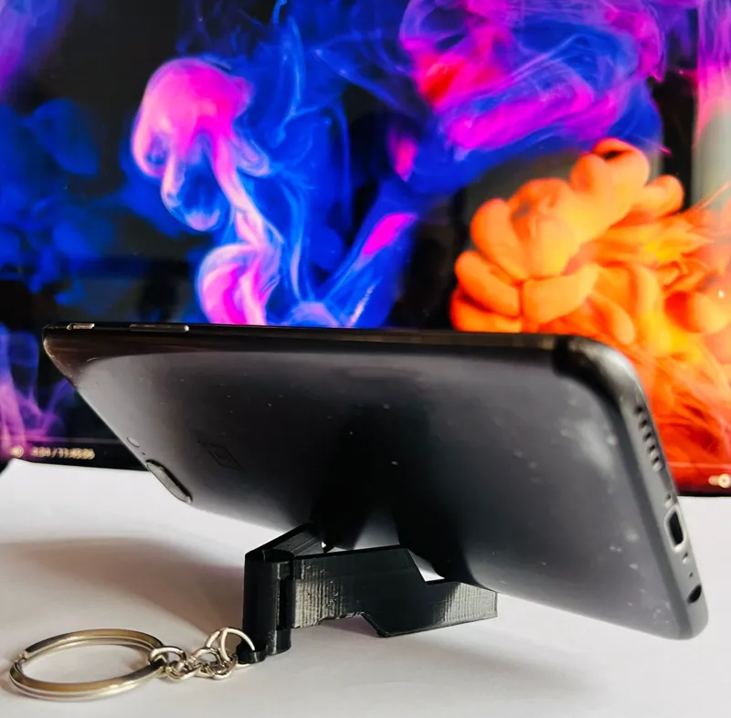 Keychain with mobile stand