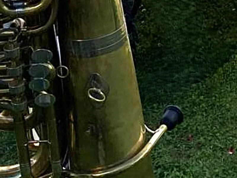Tuba mouthpiece