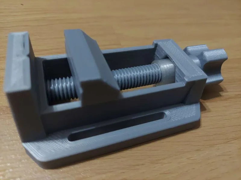 Nut replacing screw M3x6mm
