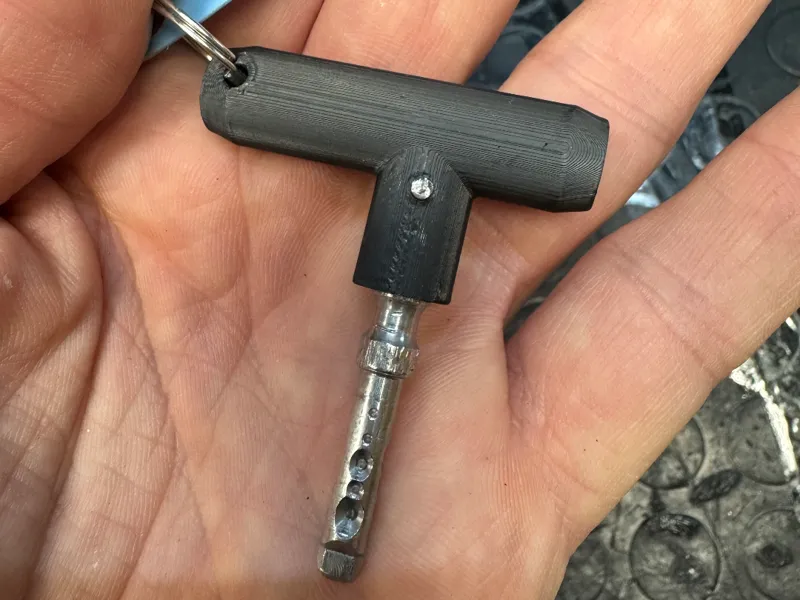 block shaft key holder