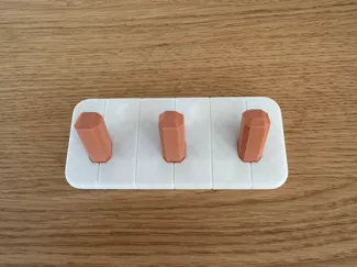 Expandable hook-bar