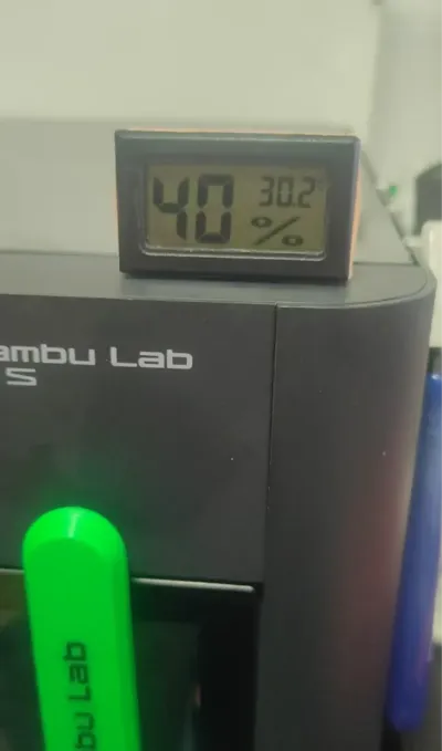 Hygrometer and Thermometer Holder (Precise Fit Version)