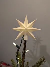 Étoile de sapin de Noël avec trou pour lumière — photo 1