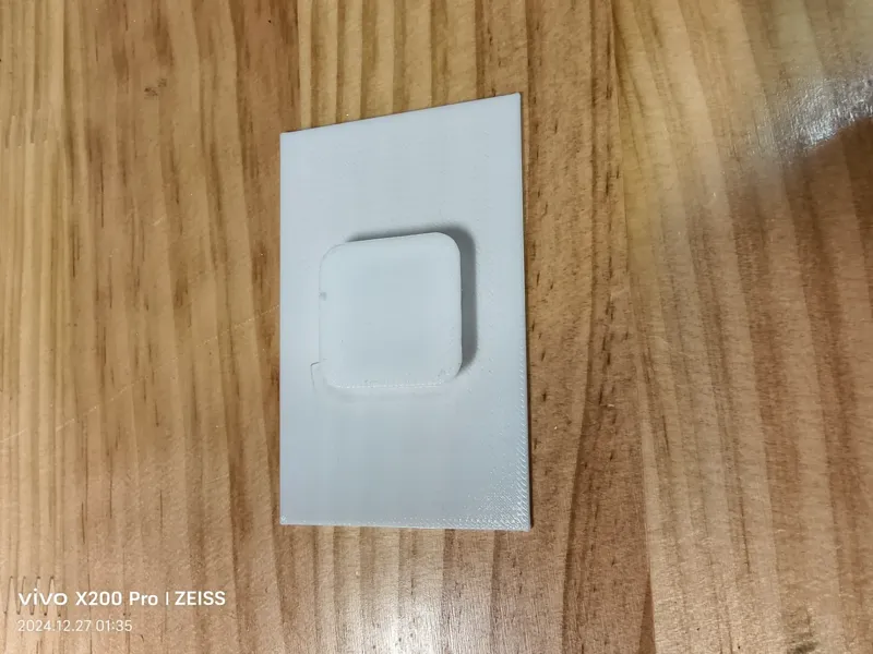 墙壁方型卡扣