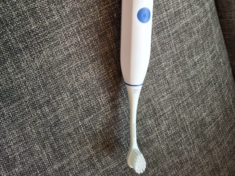 Curaprox Toothbrush color seperater