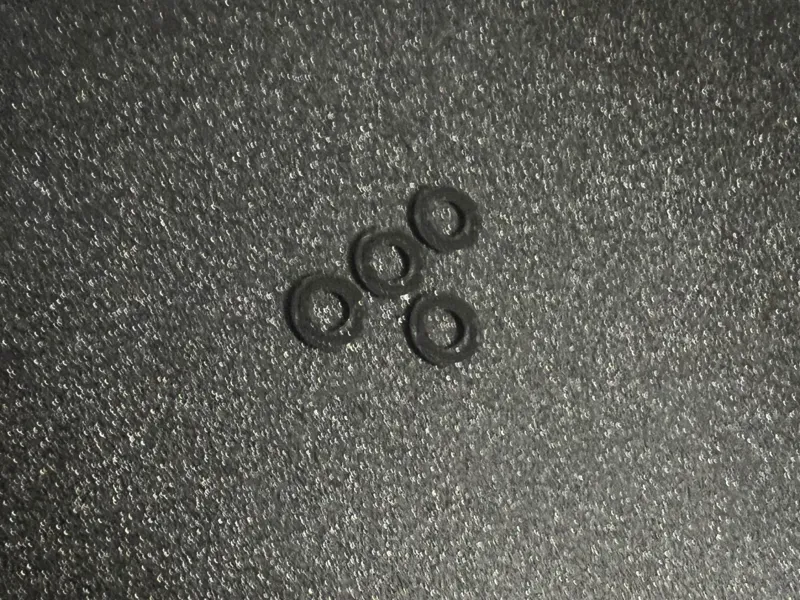 Tamiya Abstandshalter von Karosserie und Chassis