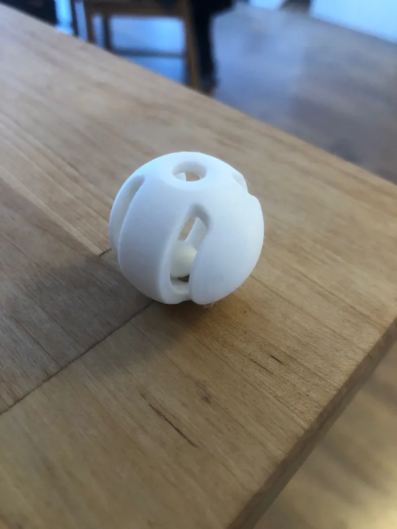 Cat toy ball (with sound bell)