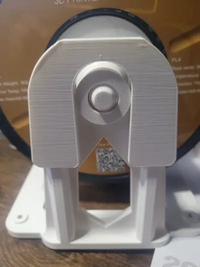 Spool Switcher/Rewind Donor Spool Retaining Clamp